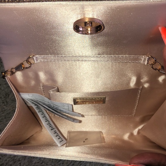 Purse - Picture 3 of 3